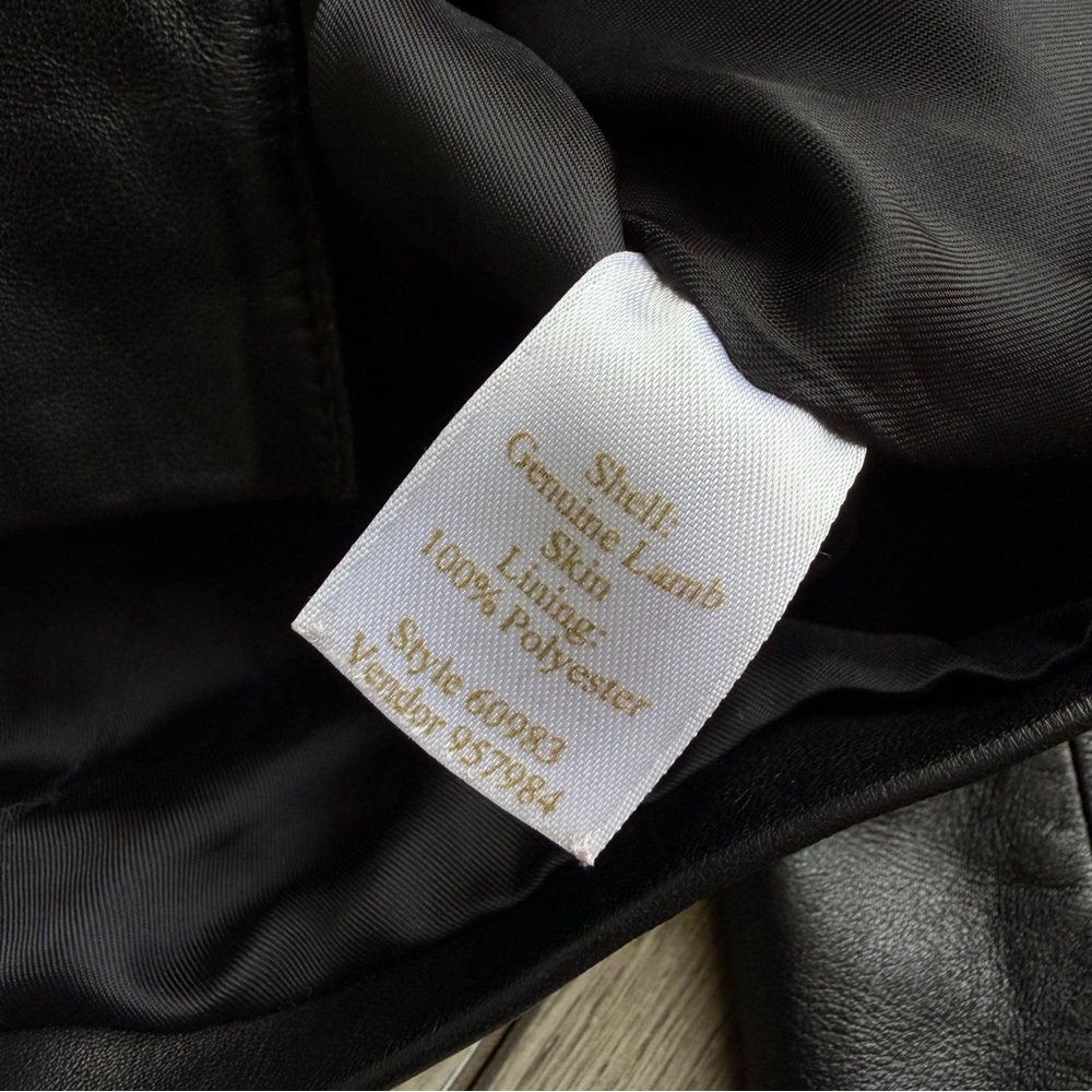 Caslon Women’s Black leather blazer-jacket with button-up front and two pockets - Picture 5 of 8